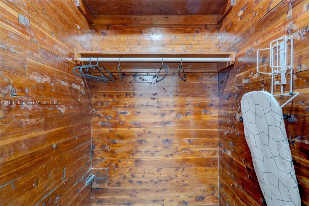 1680 E James Ave, Miami Beach, FL 33139 Photo