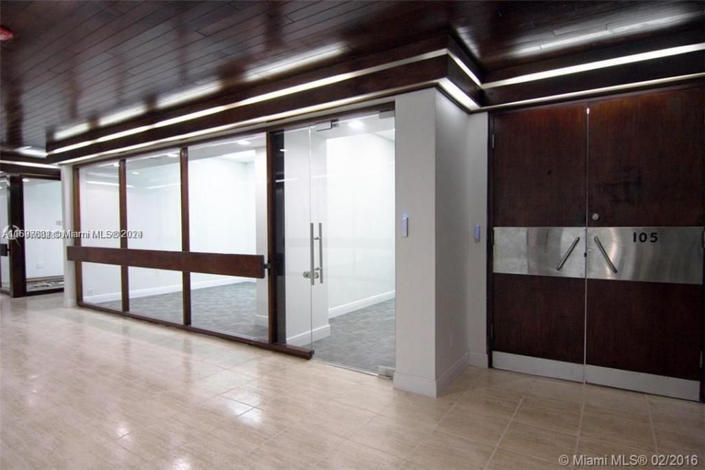 13499 Biscayne Blvd, Unit CU105, North Miami, FL 33181 Photo