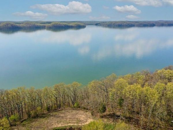 100 Sunset Ridge, Waverly, TN 37185