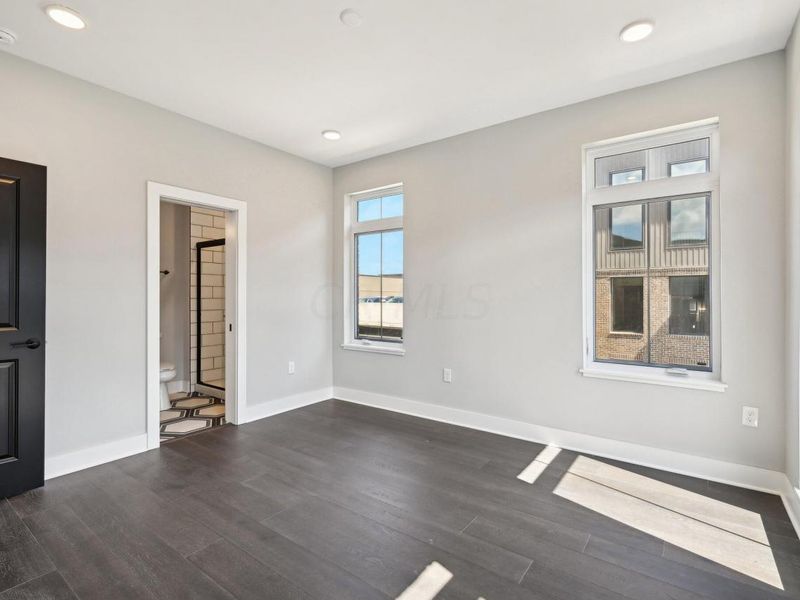 516 Riverfront Lane, Columbus, OH 43201 Photo 18