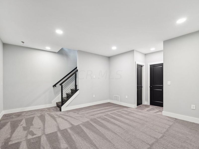 516 Riverfront Lane, Columbus, OH 43201 Photo 22