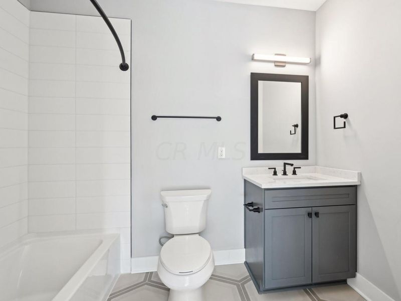 516 Riverfront Lane, Columbus, OH 43201 Photo 6