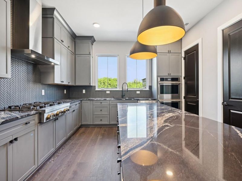 516 Riverfront Lane, Columbus, OH 43201 Photo 8