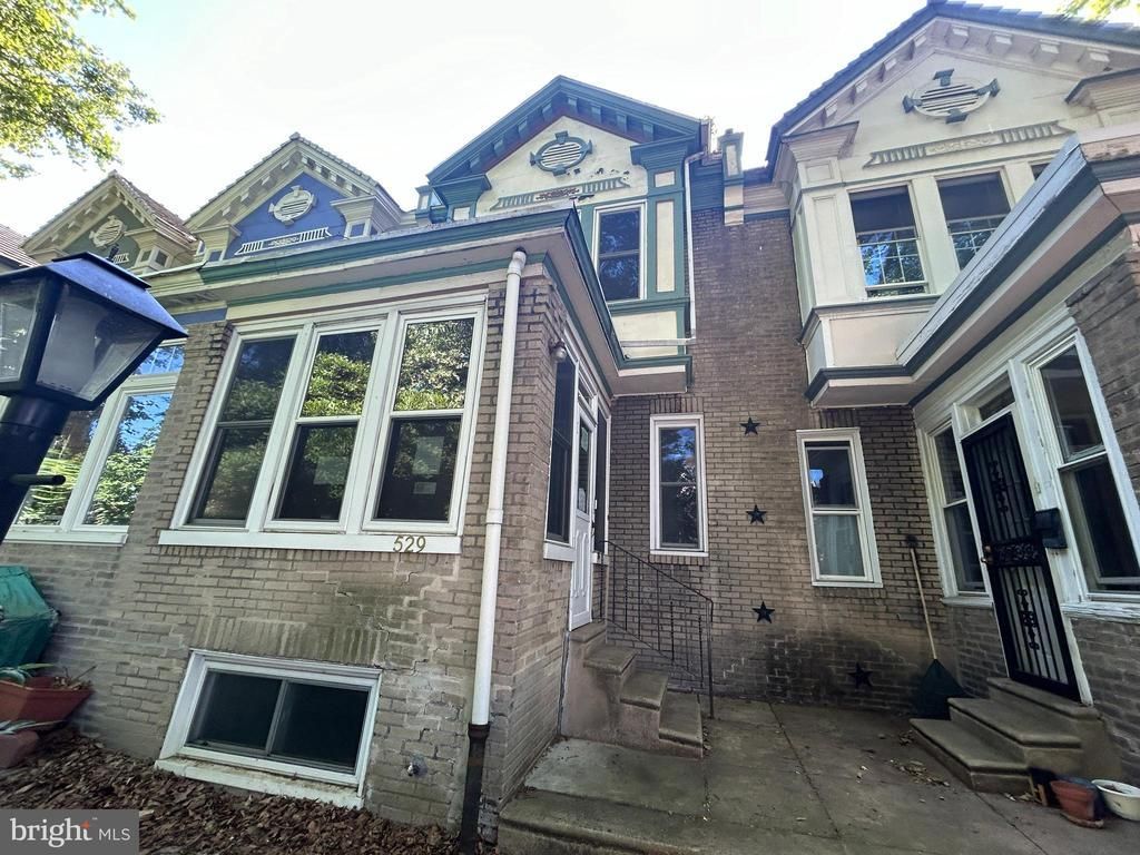 529 S Melville Street, Philadelphia, PA 19143 Main Photo