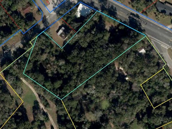 490 E HATHAWAY AVENUE, BRONSON, FL 32621