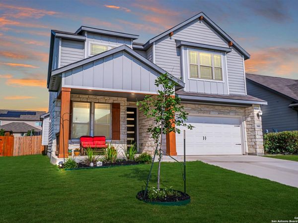 5001 DROVERS PATH, St Hedwig, TX 78152