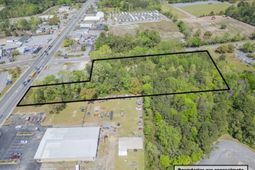 605 Main Street photo 4