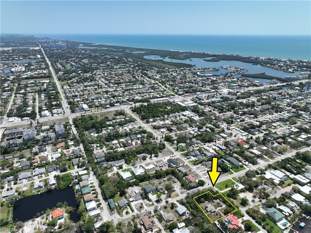 27584 Imperial River Rd, Bonita Springs, FL 34134 Photo