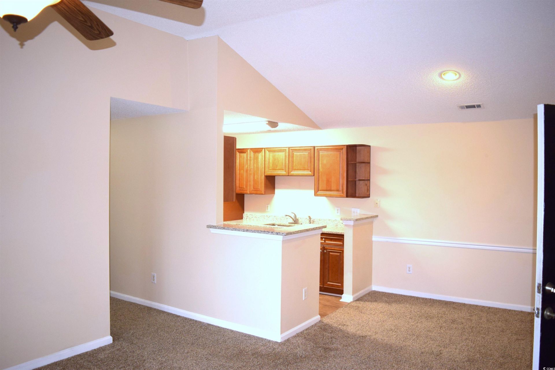 3792 Hitchcock Way Photo 11