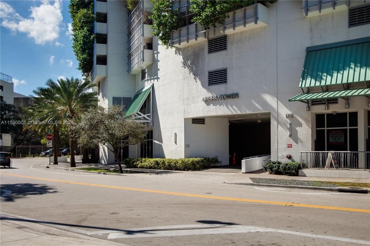 1750 N Bayshore Dr, Unit 3512, Miami, FL 33132 Photo