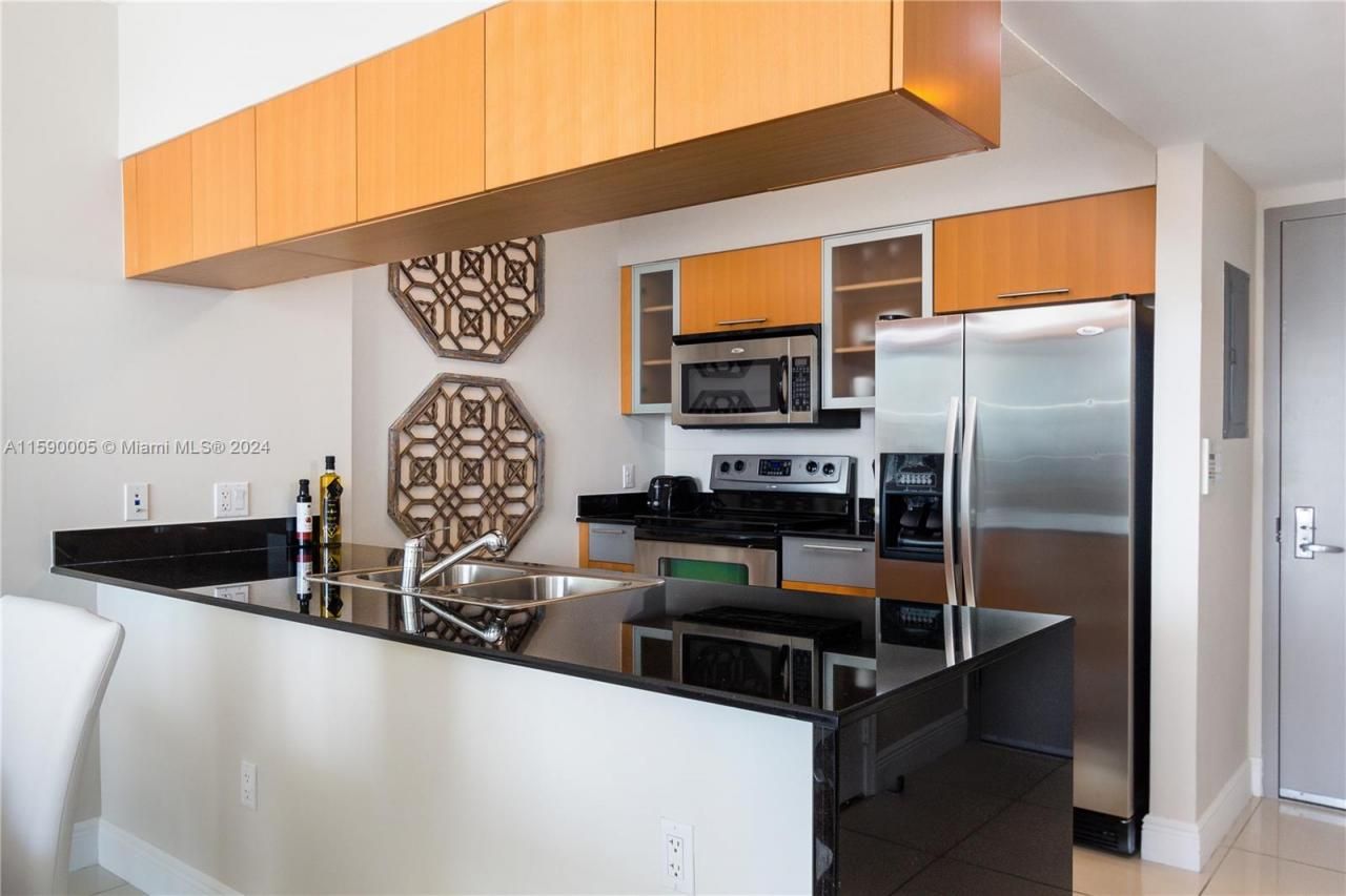 1750 N Bayshore Dr, Unit 3512, Miami, FL 33132 Photo