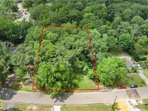 5915 Antoine Road, Mobile, AL 36693