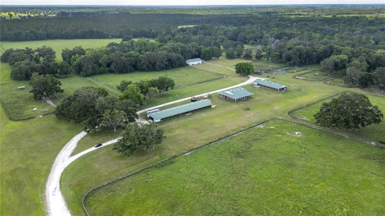 12520 NW 160th Street, Reddick, FL 32686 Photo