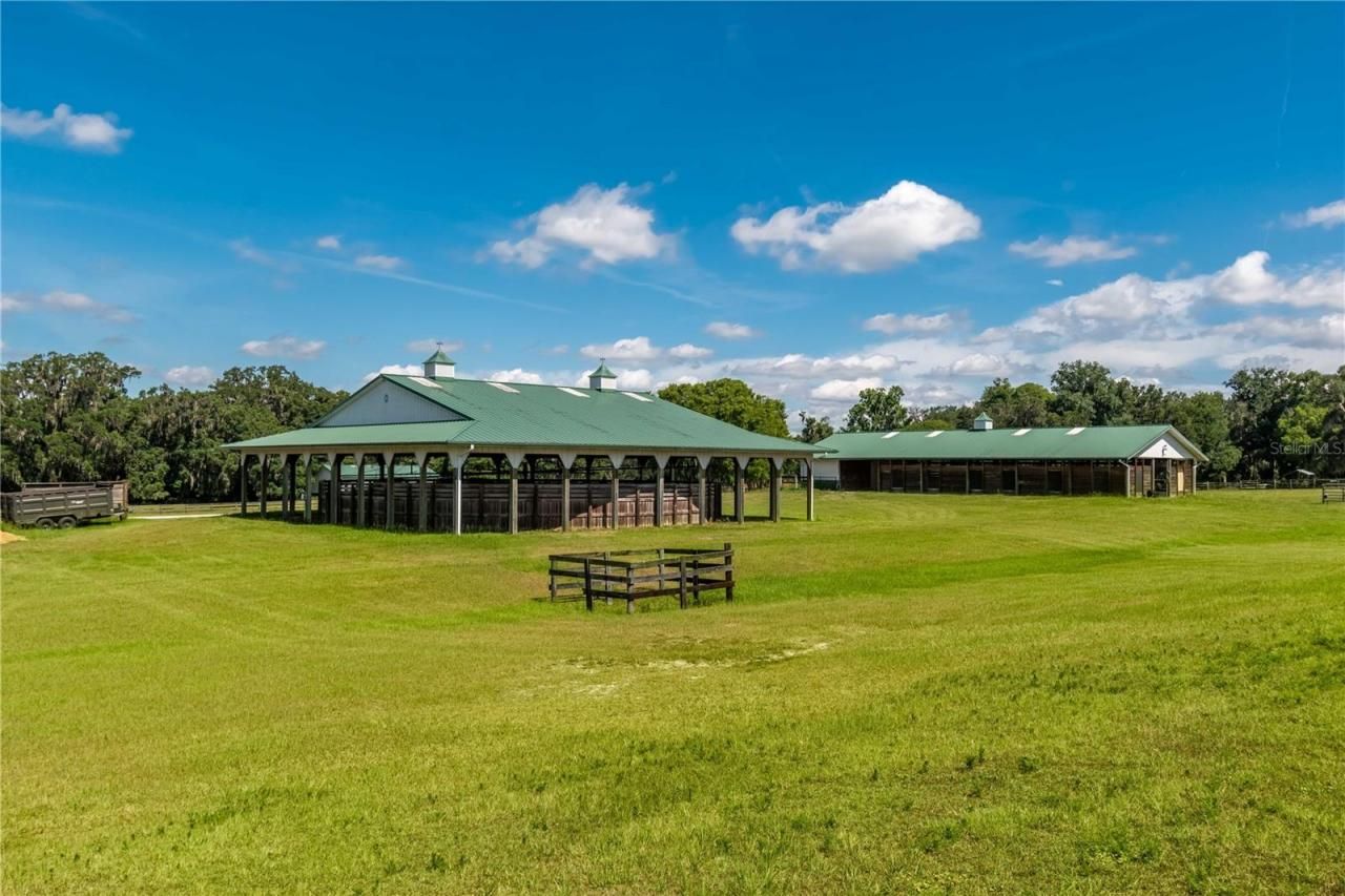 12520 NW 160th Street, Reddick, FL 32686 Photo