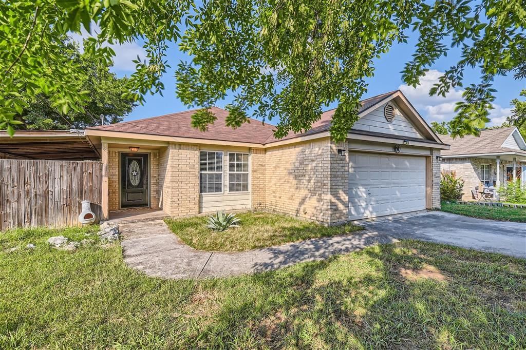 134 Bellair Dr, Kyle, TX 78640 Main Photo