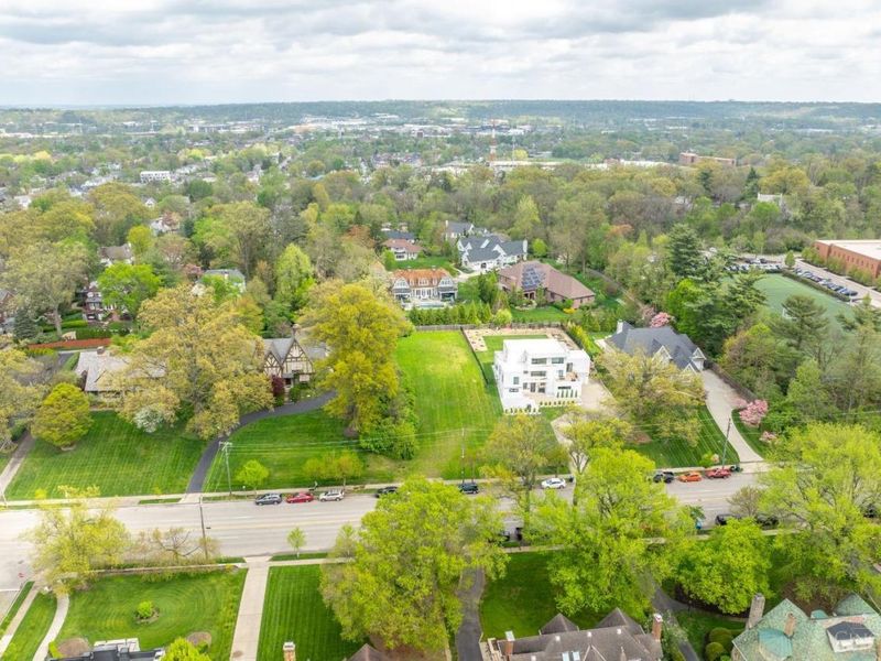 3008 Erie Avenue, Cincinnati, OH 45208 Photo 16