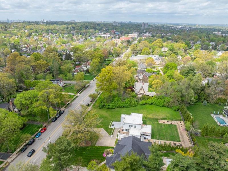 3008 Erie Avenue, Cincinnati, OH 45208 Photo 18