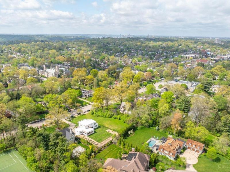 3008 Erie Avenue, Cincinnati, OH 45208 Photo 20