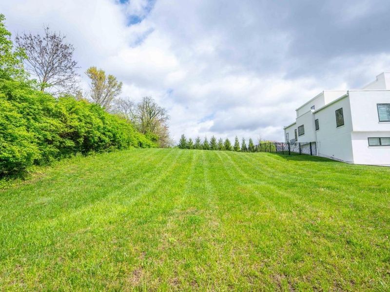 3008 Erie Avenue, Cincinnati, OH 45208 Photo 26