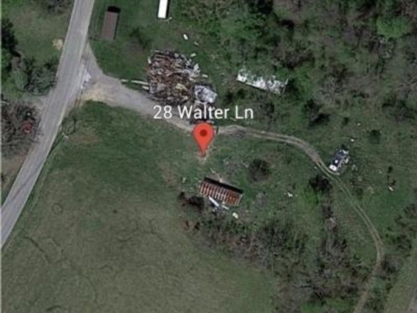 28 Walter Ln, Spencer, TN 38585