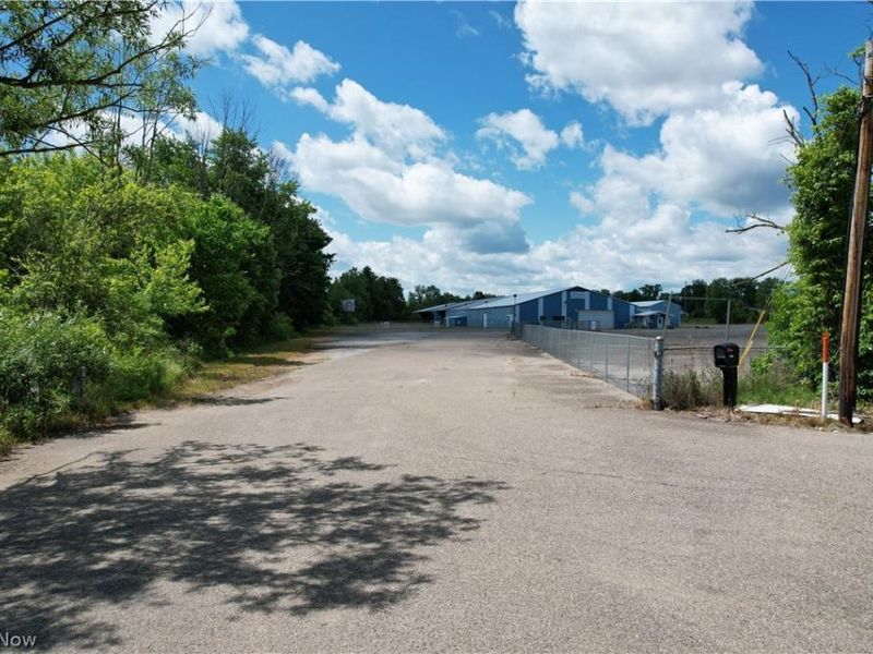 1490 Truss Road SW, New Philadelphia, OH 44663 Photo 16