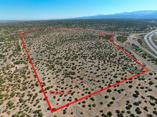 0 Camino La Tierra, Santa Fe, NM 87506