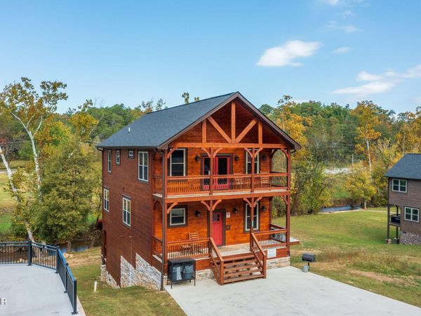 3136 Cherokee Valley Drive, Sevierville, TN 37862