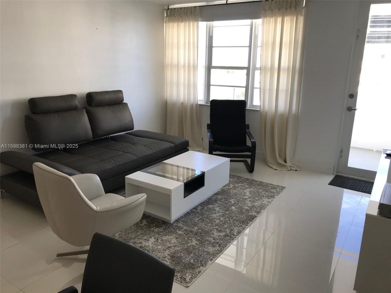 100 Lincoln Rd, Unit 808, Miami Beach, FL 33139 Photo