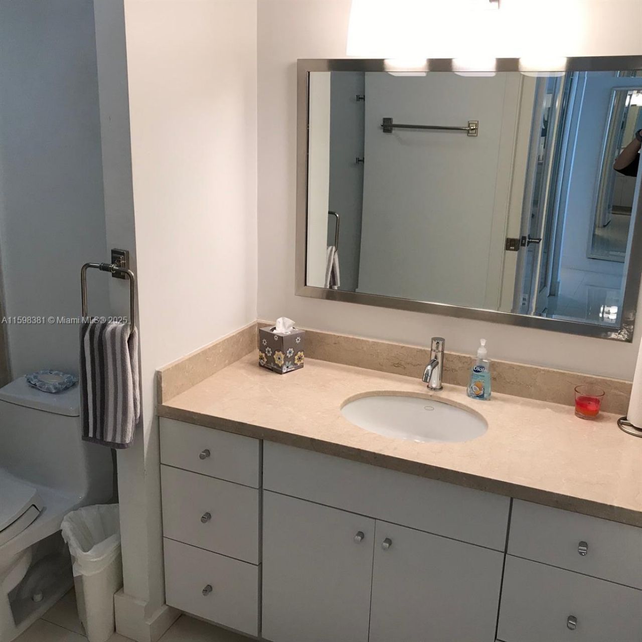 100 Lincoln Rd, Unit 808, Miami Beach, FL 33139 Photo