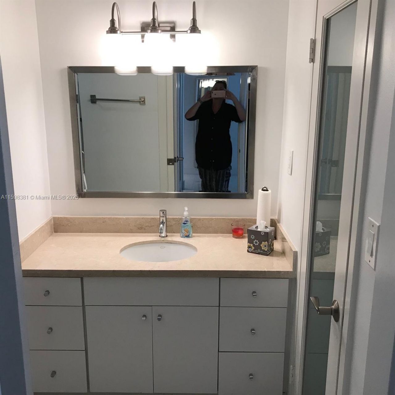 100 Lincoln Rd, Unit 808, Miami Beach, FL 33139 Photo
