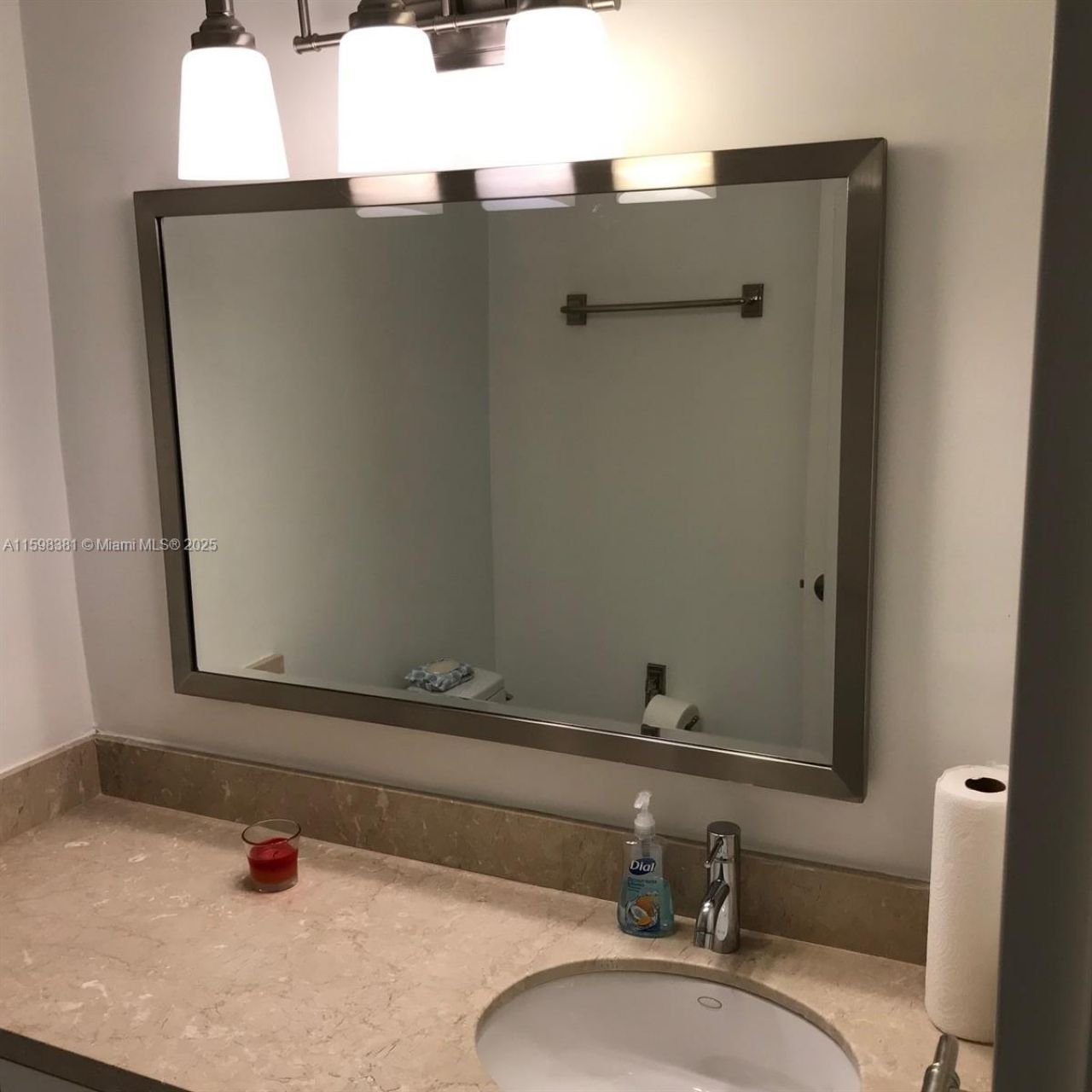 100 Lincoln Rd, Unit 808, Miami Beach, FL 33139 Photo