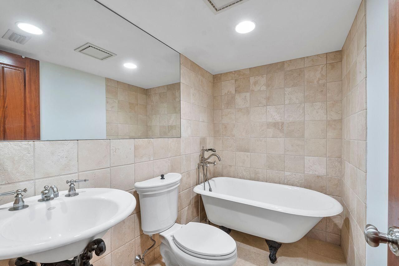 500 Ocean Trail Way, Unit 201, Jupiter, FL 33477 Photo