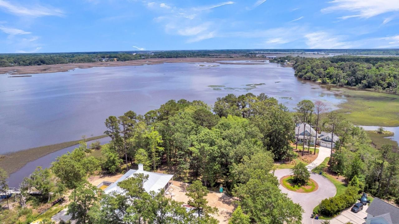 4368 Lady Banks Lane Photo 20