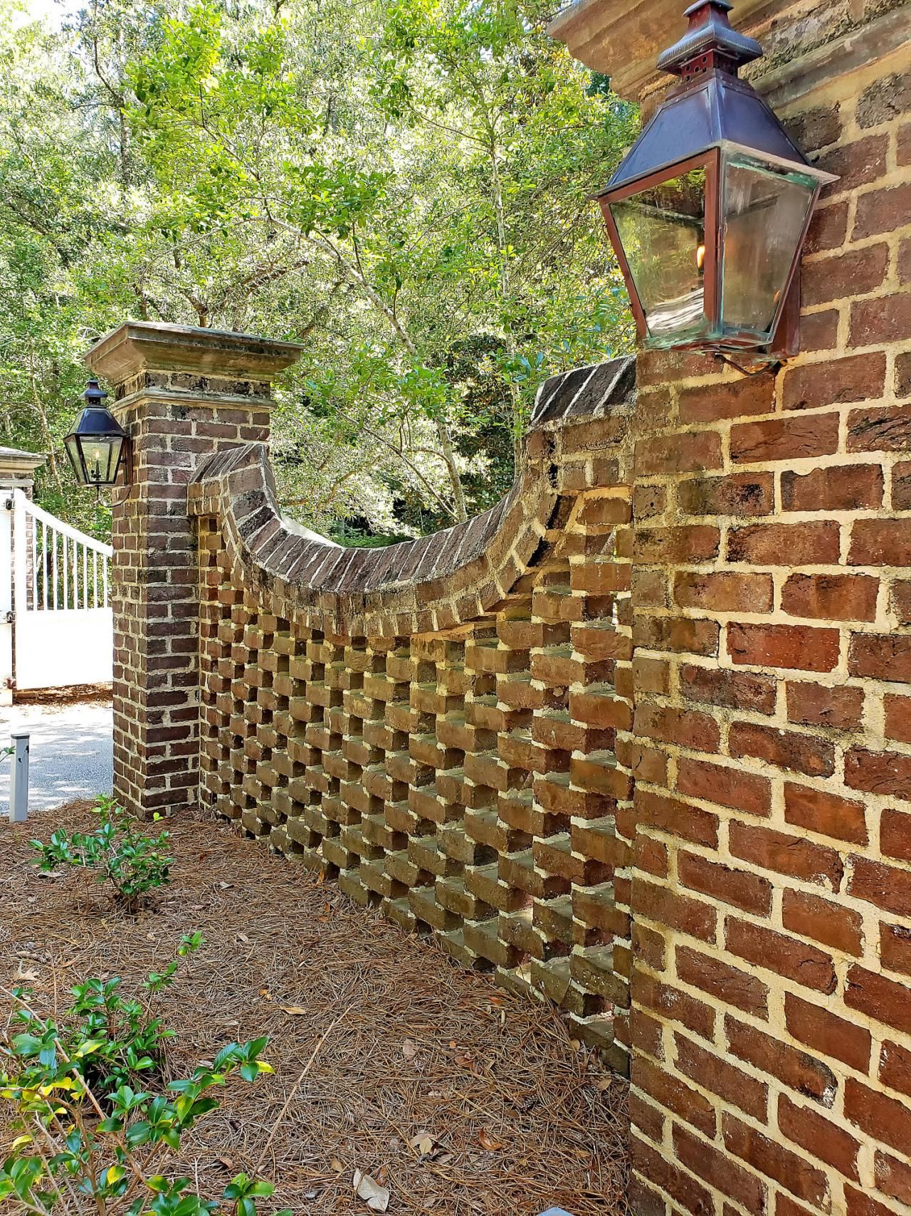 4368 Lady Banks Lane Photo 32