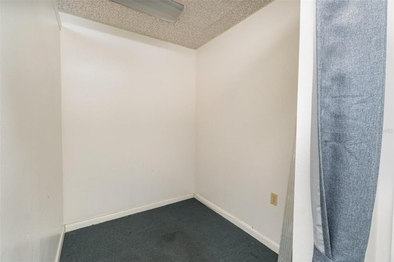 6005 Silver Star Road, Orlando, FL 32808 Photo