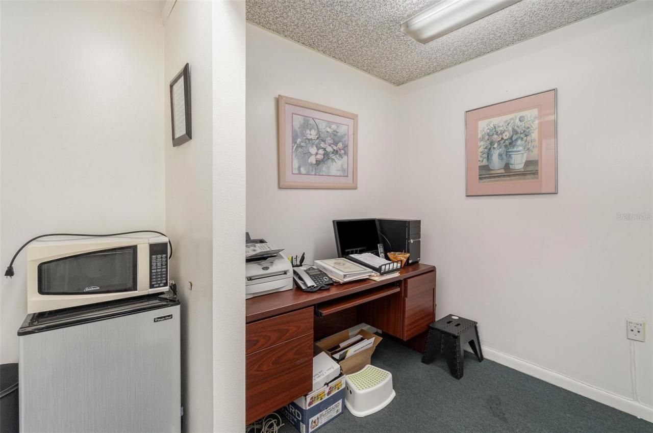 6005 Silver Star Road, Orlando, FL 32808 Photo