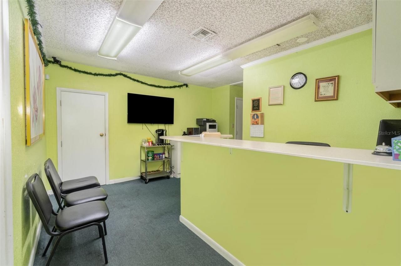 6005 Silver Star Road, Orlando, FL 32808 Photo