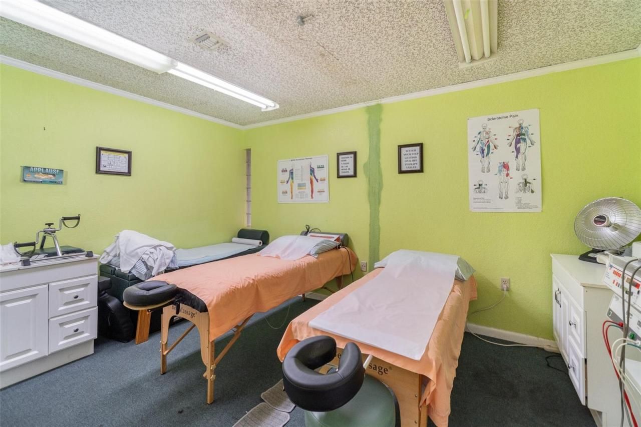 6005 Silver Star Road, Orlando, FL 32808 Photo