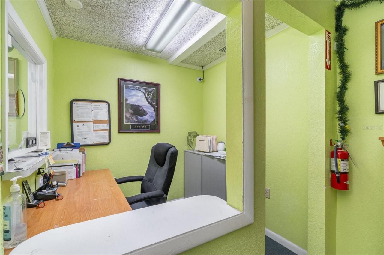 6005 Silver Star Road, Orlando, FL 32808 Photo