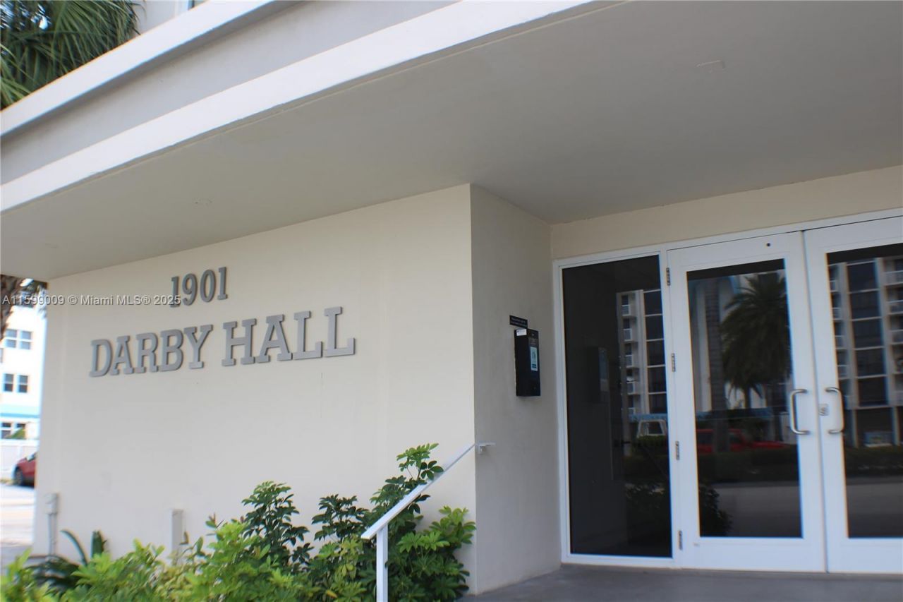 1901 S Ocean Dr, Unit 207, Hollywood, FL 33019 Photo