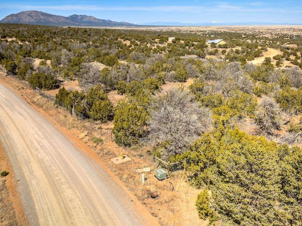 37 SNOWFLAKE Trail, Edgewood, NM 87015