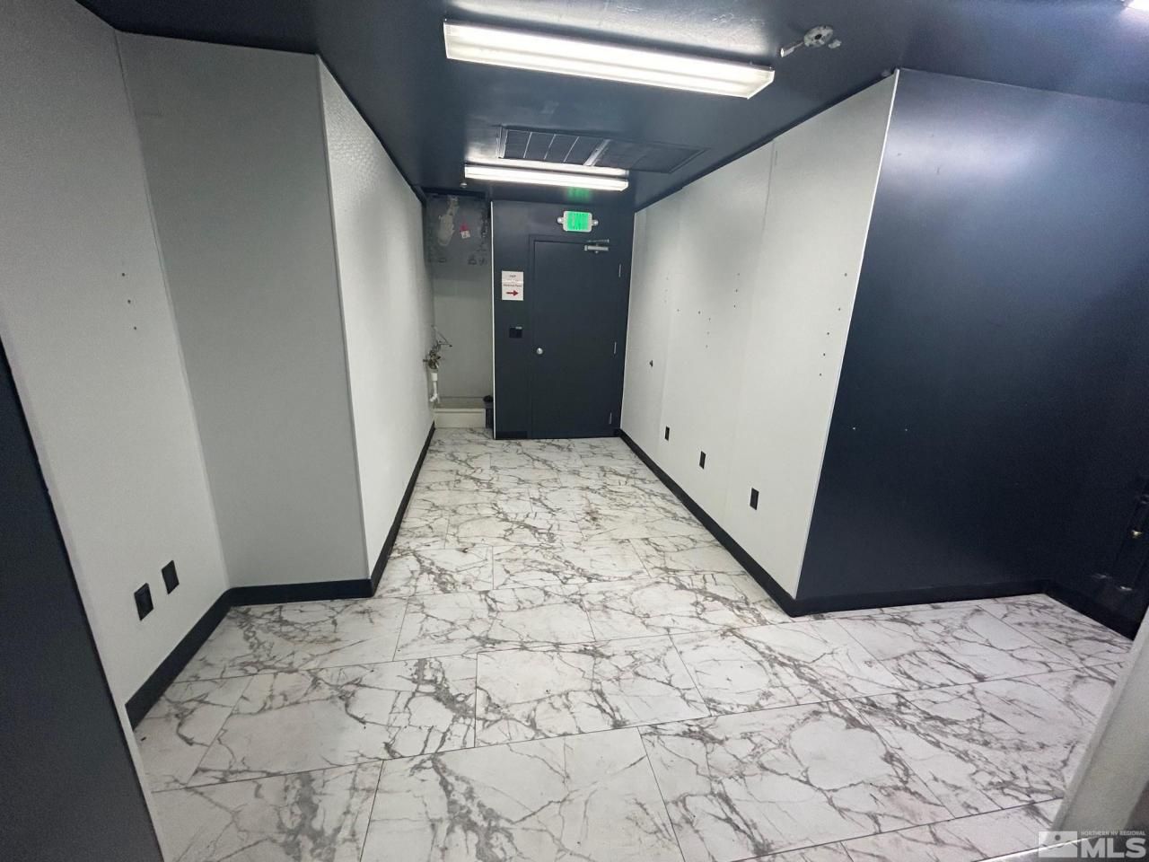 25 W 2nd Street, Reno, NV 89501 Photo