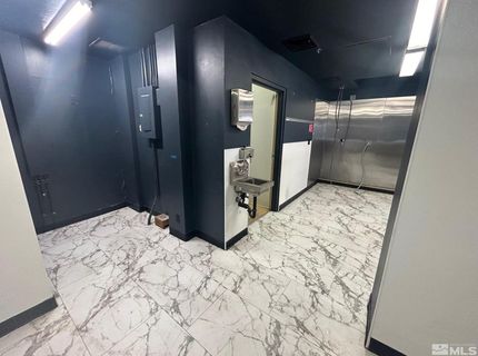 25 W 2nd Street, Reno, NV 89501 Photo