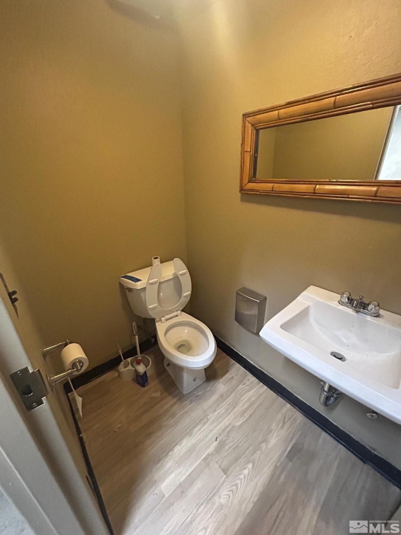 25 W 2nd Street, Reno, NV 89501 Photo