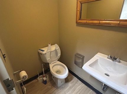 25 W 2nd Street, Reno, NV 89501 Photo