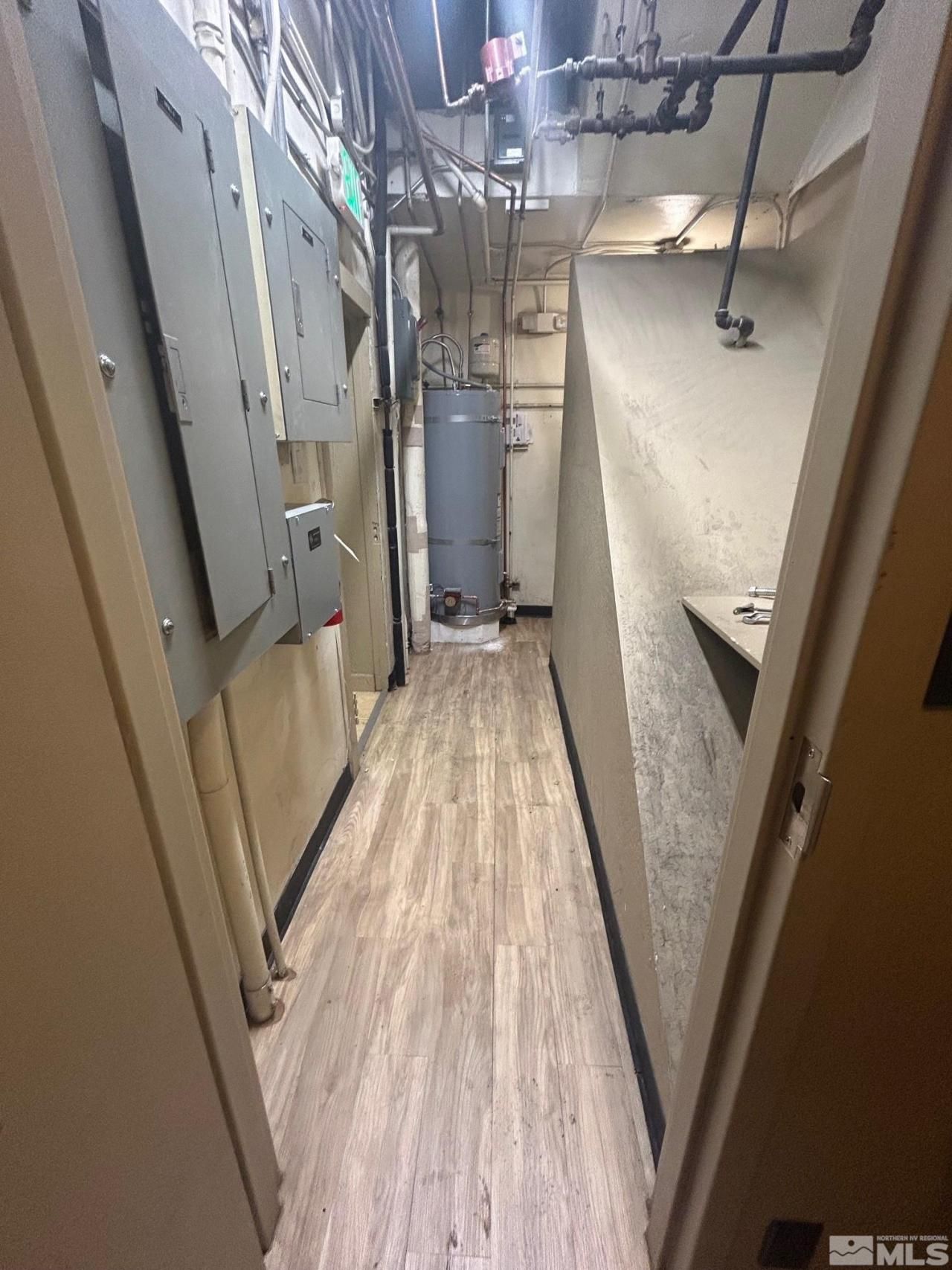 25 W 2nd Street, Reno, NV 89501 Photo