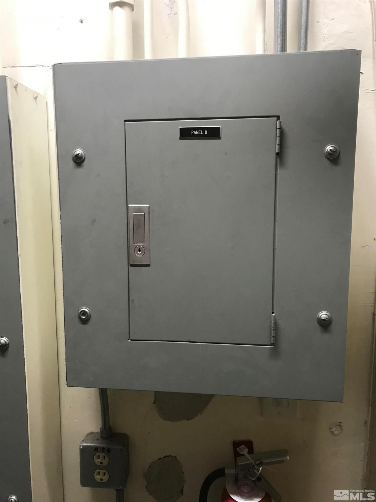 25 W 2nd Street, Reno, NV 89501 Photo