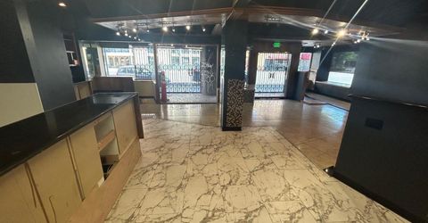 25 W 2nd Street, Reno, NV 89501 Photo