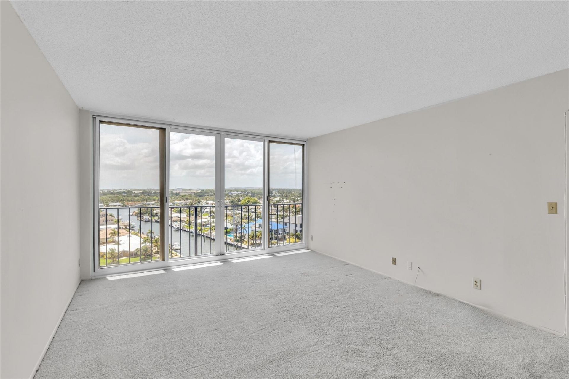 521 N Riverside Drive, Unit 1004, Pompano Beach, FL 33062 Photo