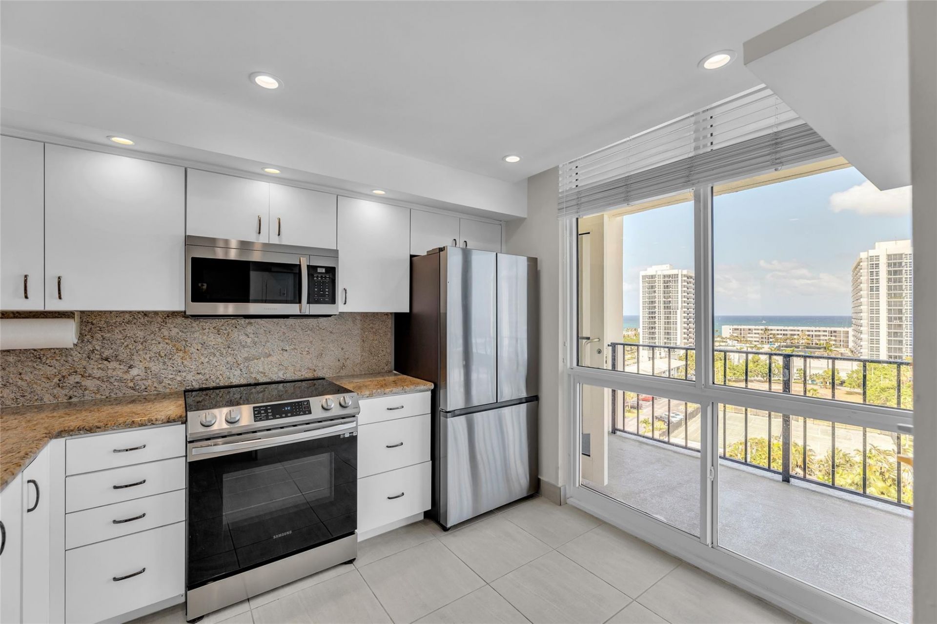 521 N Riverside Drive, Unit 1004, Pompano Beach, FL 33062 Photo